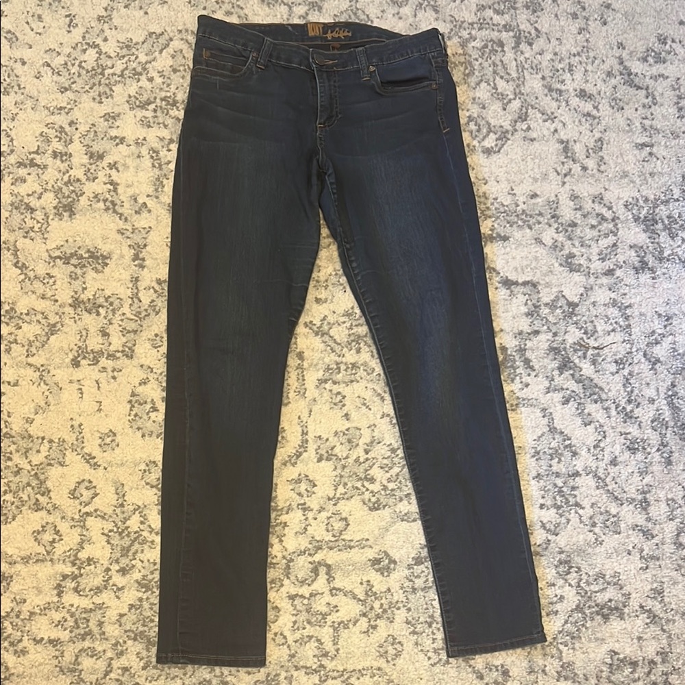 Kut from the Kloth dark wash skinny jean Size 10 - Picture 2 of 9